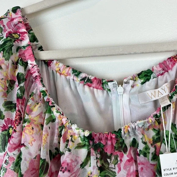 NWT Wayf women’s floral Lira midi Dress. Size Medium - Picture 12 of 12